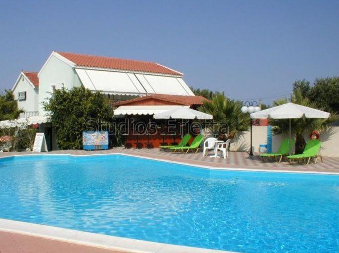 Erietta Studios Svoronata Buitenkant foto