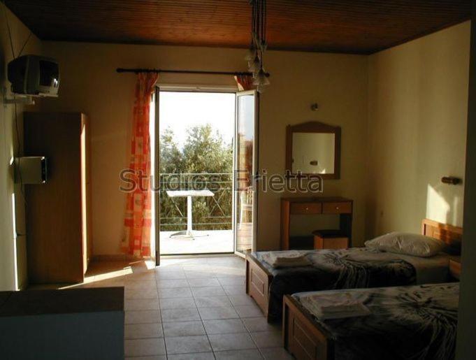 Erietta Studios Svoronata Kamer foto